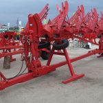 Плуг напівнавісний  обертового типу «МАЙСТЕР А7» 6+1 корпусний в борозні полосовий відвал «OPTIKON»