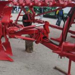 Плуг напівнавісний  обертового типу «МАЙСТЕР А8» 6+1+1 корпусний по полю гвинтовий відвал «OPTIKON» - Зображення 6