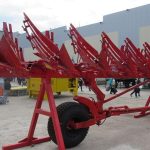 Плуг напівнавісний  обертового типу «МАЙСТЕР А9» 7+1+1 корпусний у борозні полосовий відвал «OPTIKON» - Зображення 2