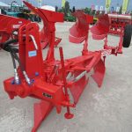 Плуг навісний обертового типу «МАЙСТЕР А4» 3+1 корпусний з передплужниками і вуглознімами гвинтовий відвал «OPTIKON»